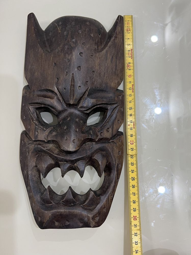 Maska drewniana 30 cm na 15 cm