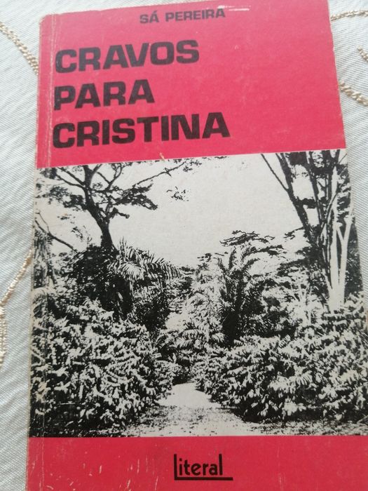 Livros temas sobre Angola