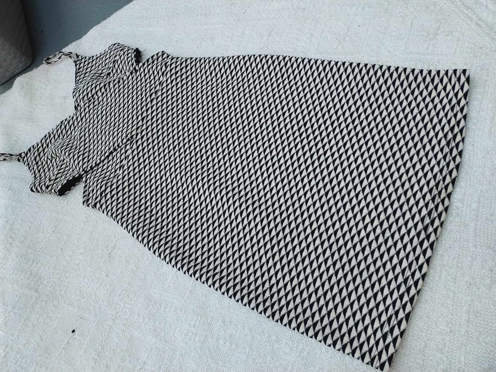 Sukienka obcisła h&m xs 34 w pepitke