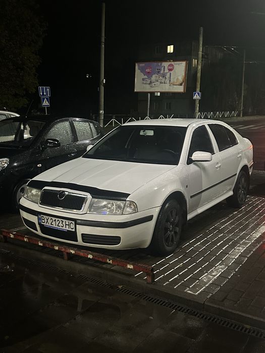 Шкода октавіа тур в гарному стані