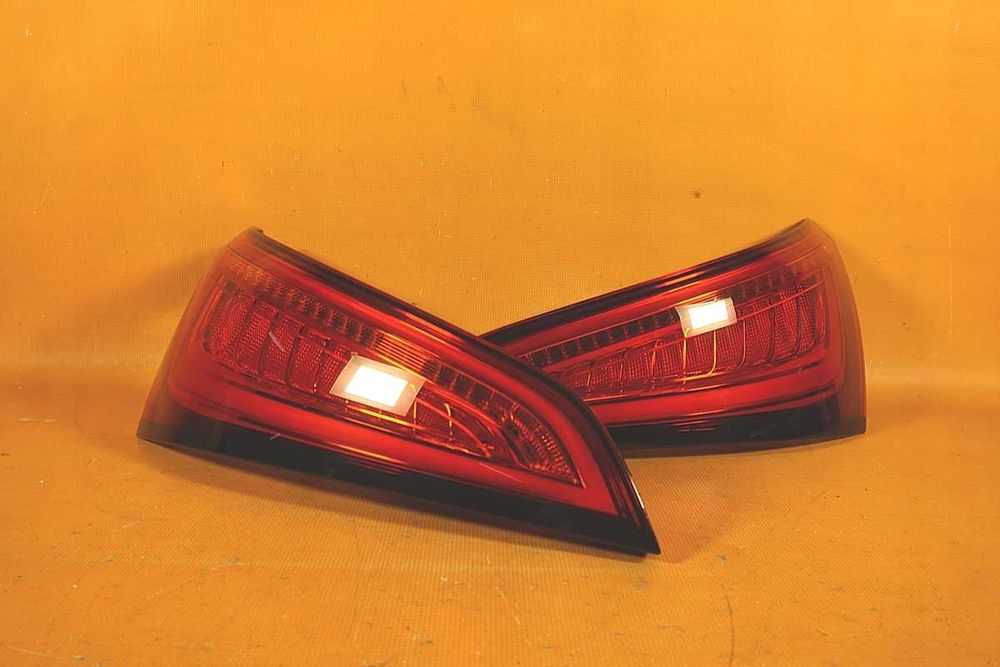 AUDI Q5 8R фонарь задний левый правый