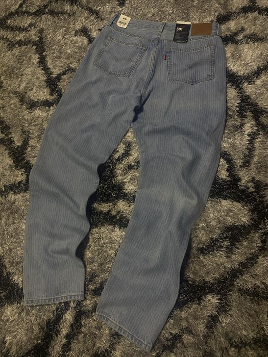 нові джинси Levis 501