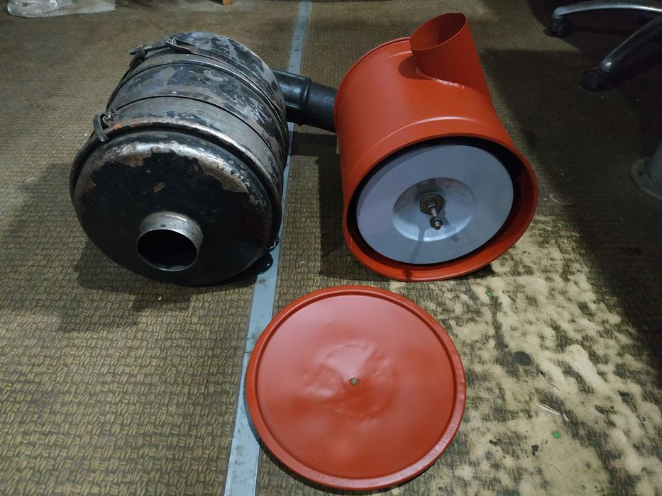 Корпуса воздушных фильтров ЗИЛ бычок КАМАЗ Урал ЗИЛ Гя