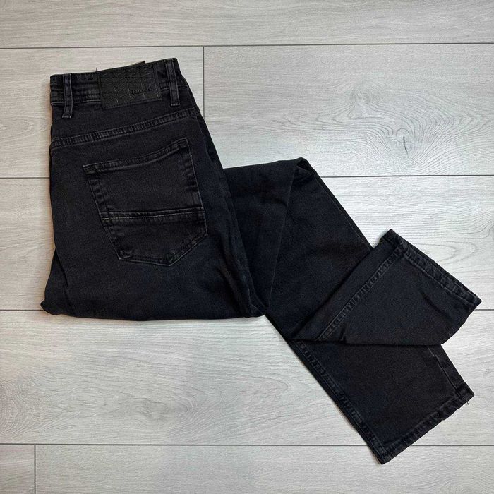 Чорні чолвоічі джинси Blackzi(розмір-31,32,38)