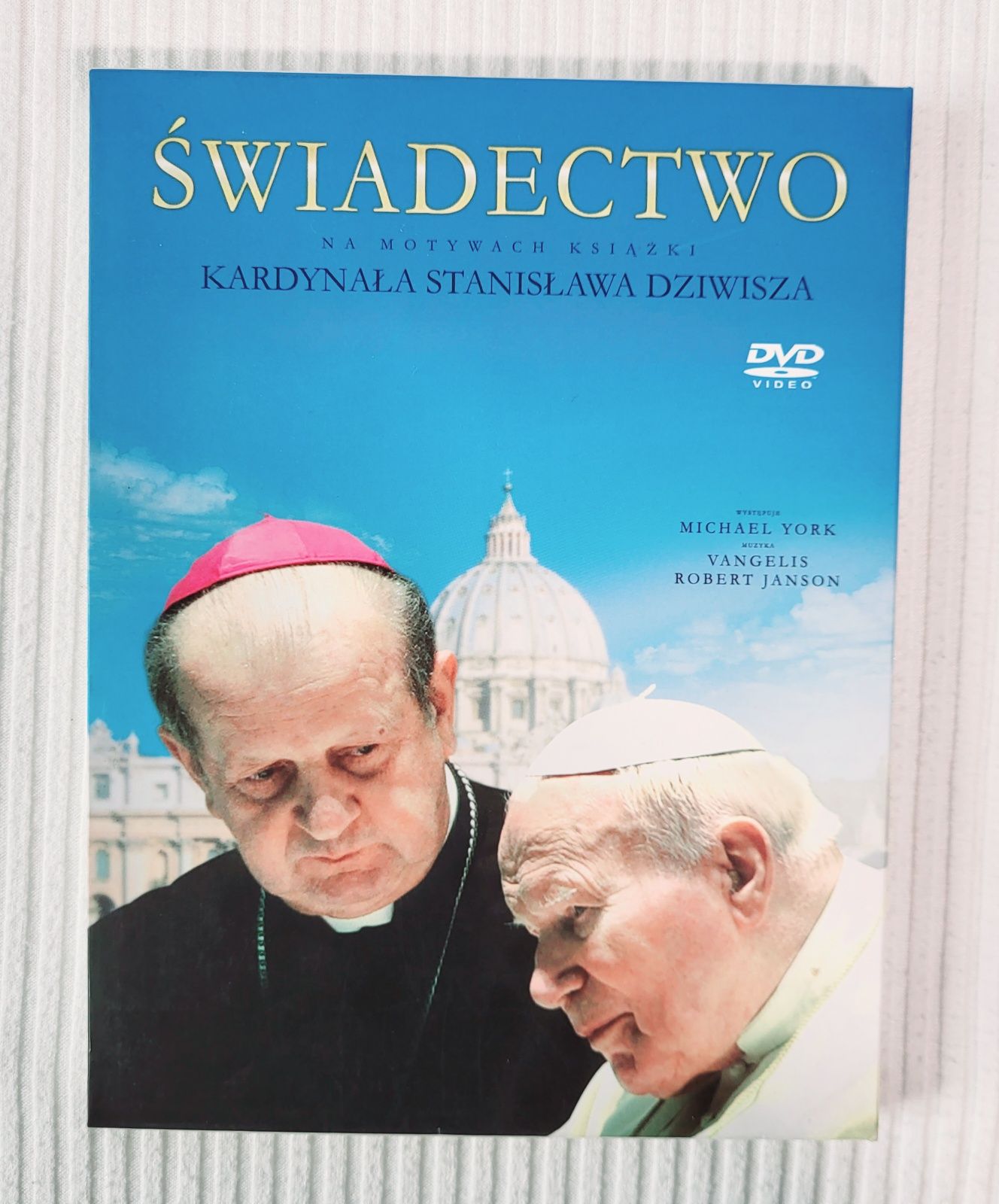 Świadectwo Kardynała Stanisława Dziwisza książka plus plyta dvd