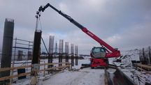 Wynajem ładowarek teleskopowych z operatorem Manitou mrt Roto Merlo