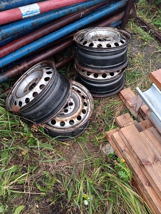 4 felgi komplet od 1auta