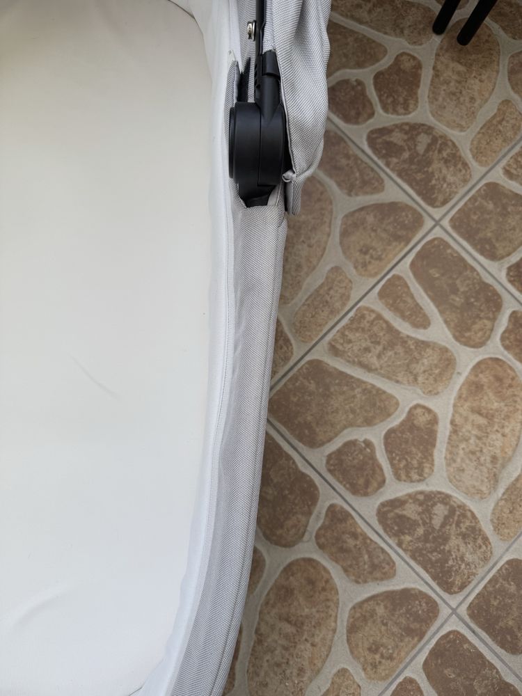 Gondola Cybex Balios S Lux Lava Grey + przescieradło i ochraniacz