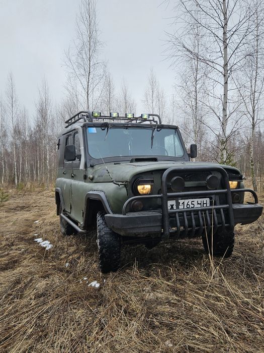 Автомобіль УАЗ 469-Б