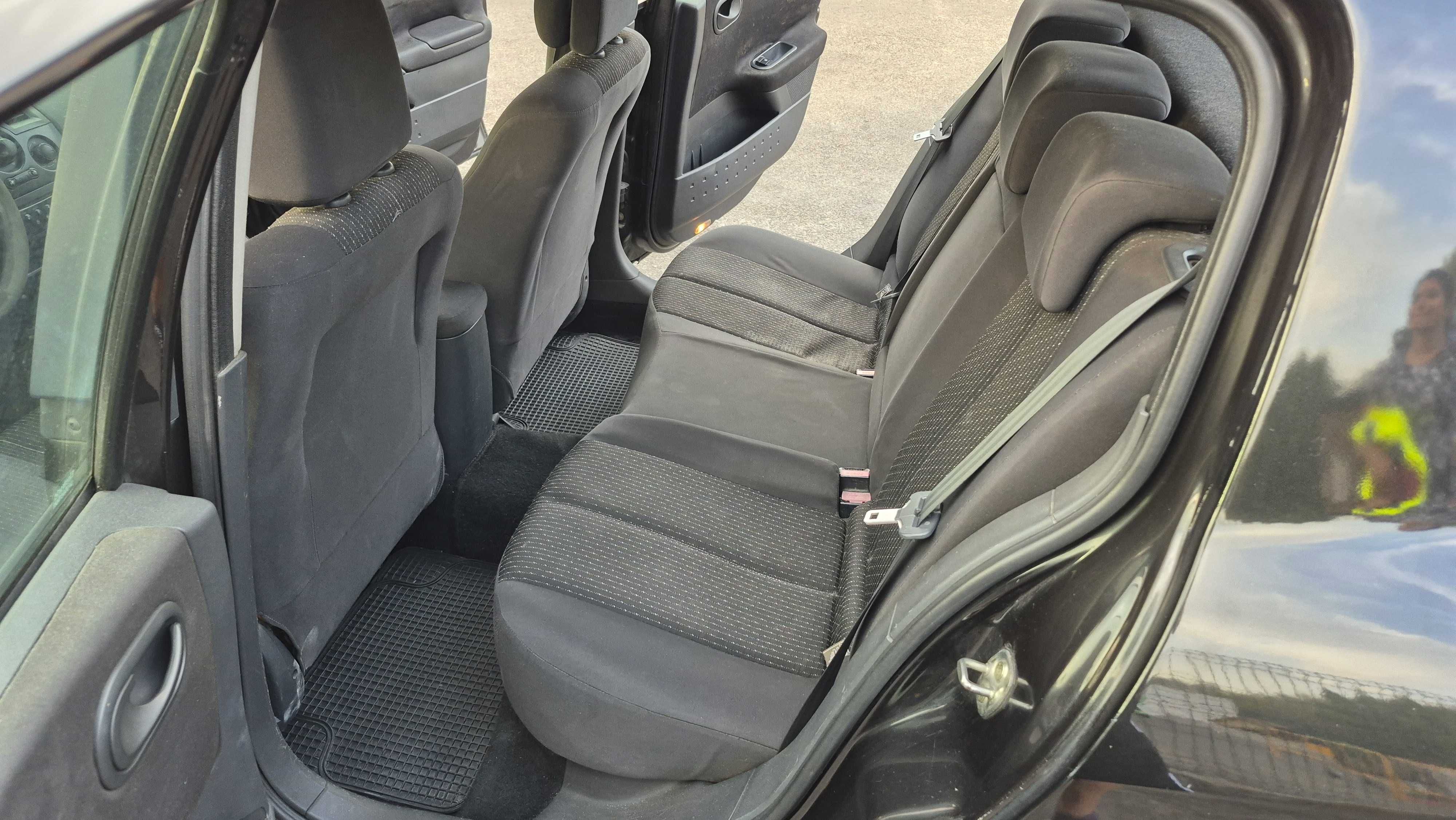 Renault Megane 1.9 DCI em bom estado