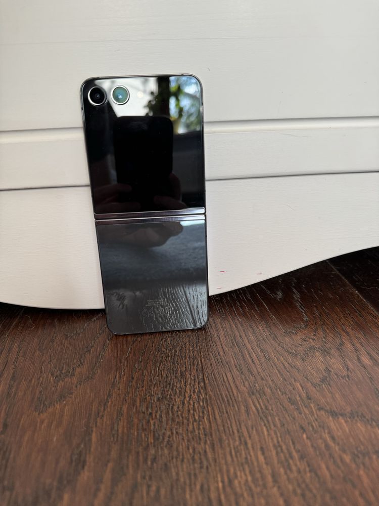 Samsung z flip 5 512GB