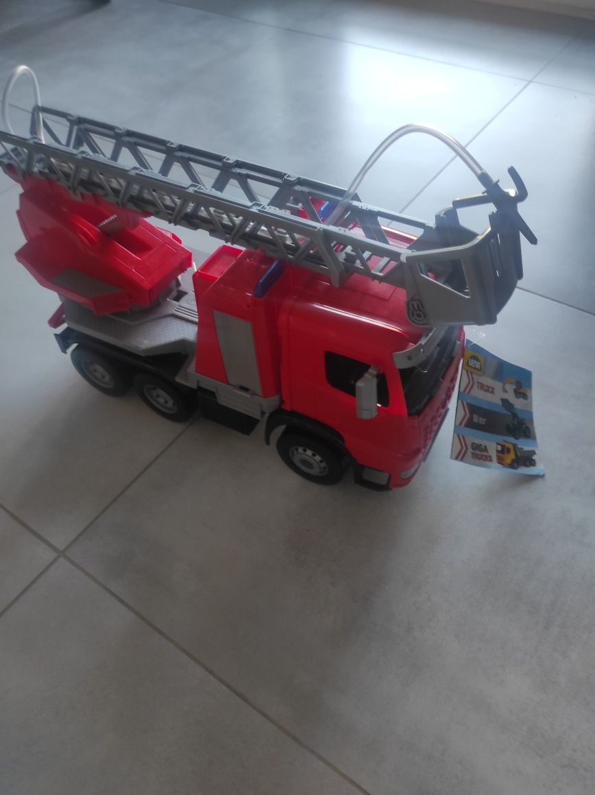 Straż auto Mercedes