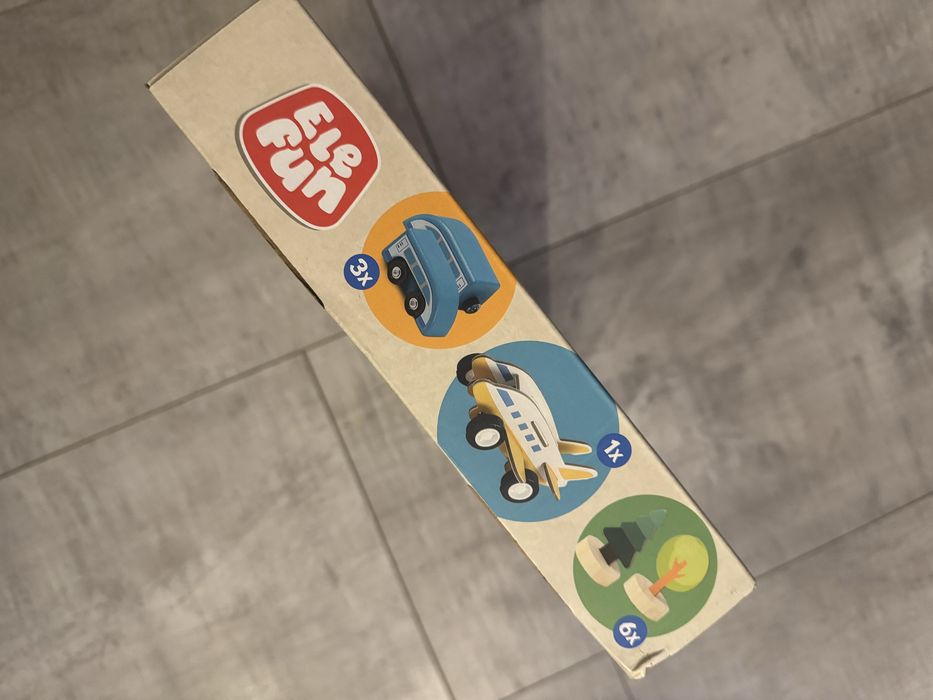 Zestaw torów drewnianych kolejka drewniana 81 elementow