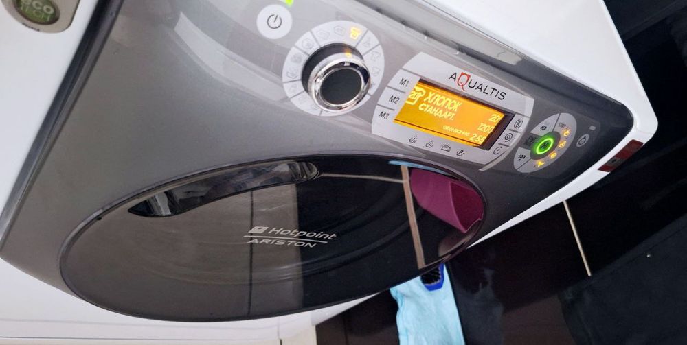 Пральна машина Hotpoint Ariston Italy