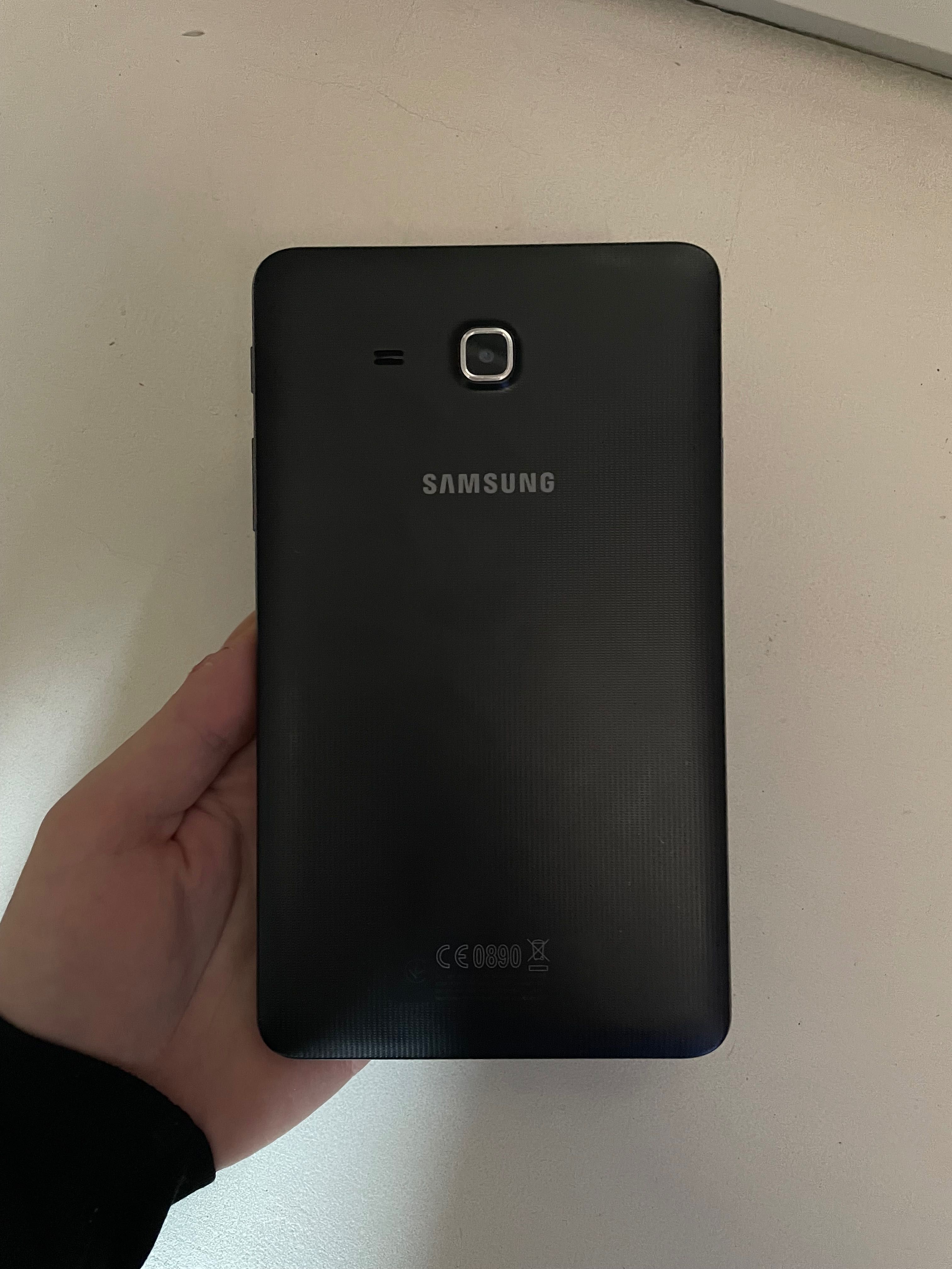 Планшет Samsung Galaxy Tab A6