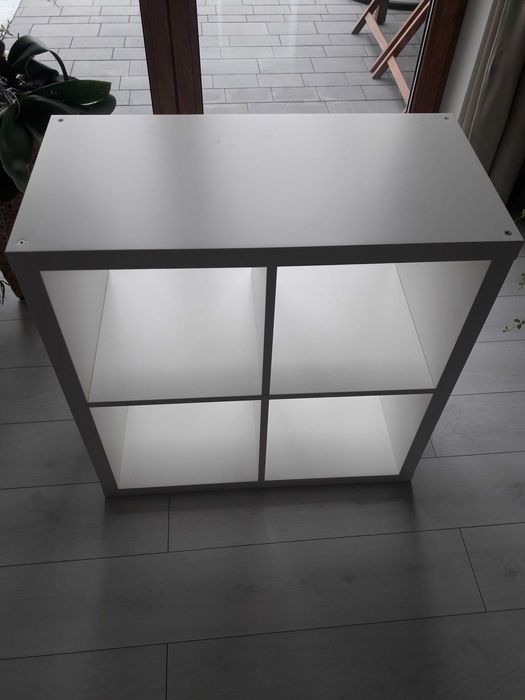 Półki stojące z Ikea