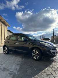 Renault Megane Scenic Bose