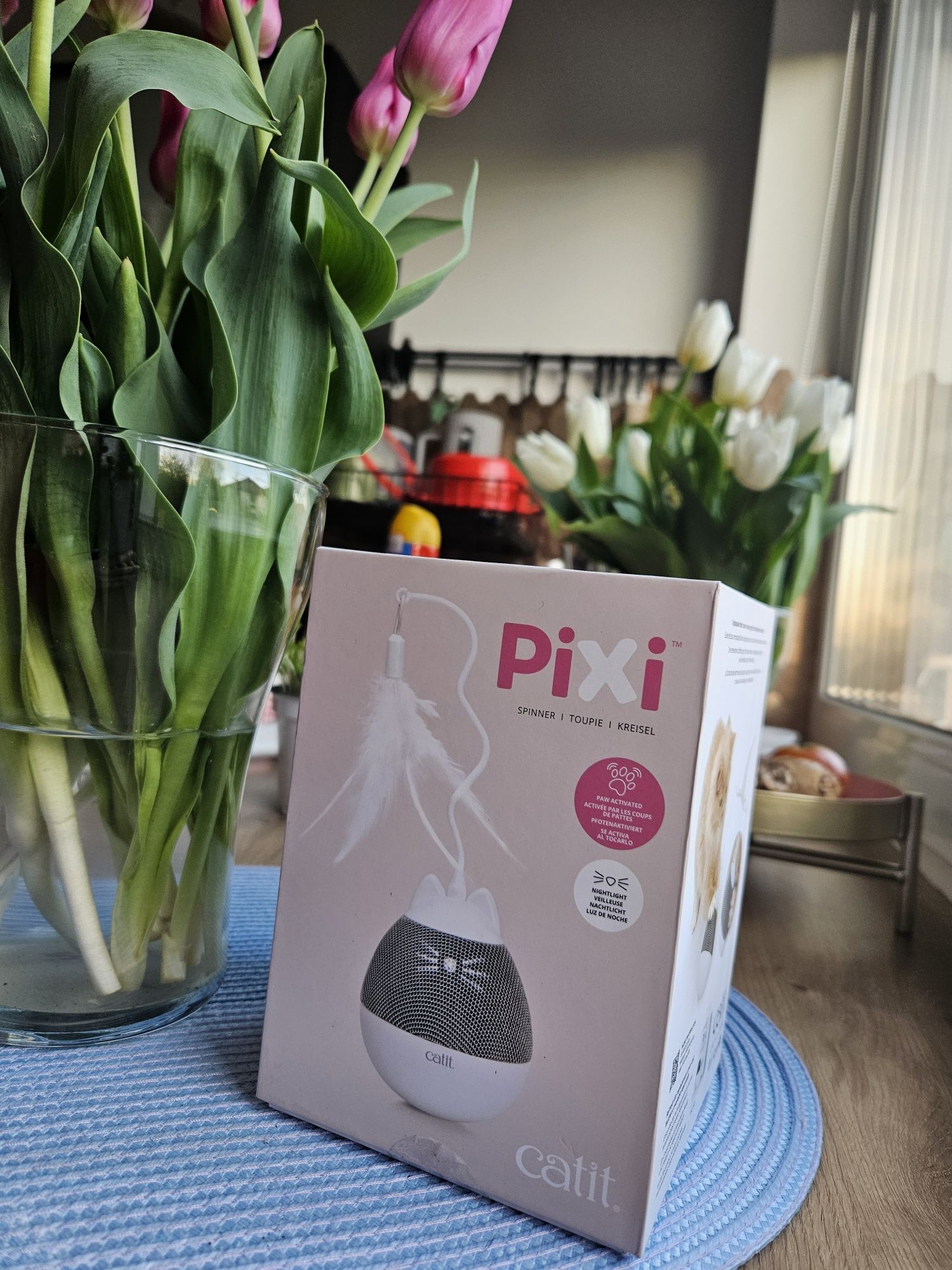 Pixi Catit spinner dozownik + gratis Nowy drapak