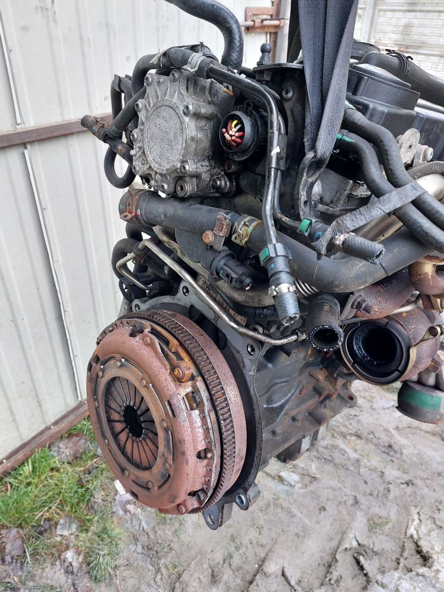 JEEP PATRIOT DODGE Silnik 2,0 CRD   BYL  kompletny   foto
