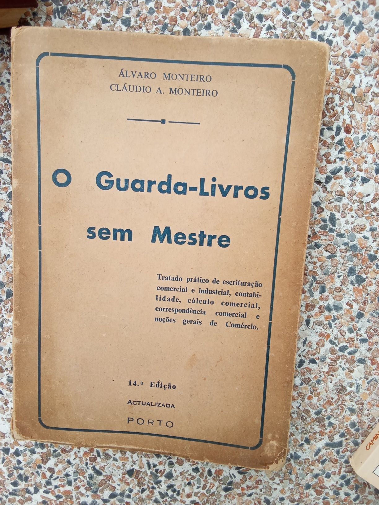 Livros antigos encardenados bolso século/Romano/Guimares outrosDesde2E