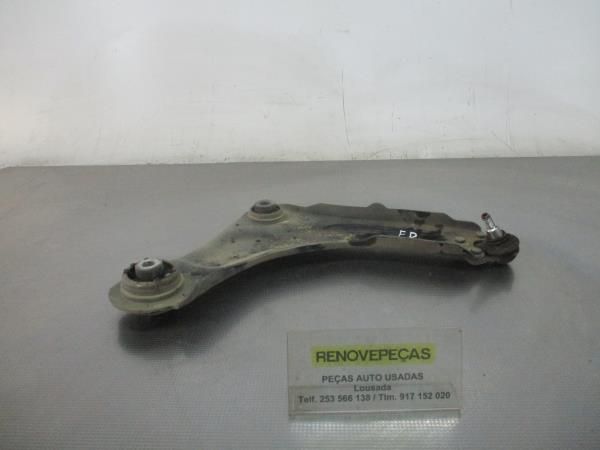 Braço de suspensão frente direito RENAULT Scénic III (JZ0/1_)