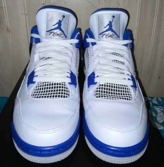 Jordan 4 Retro Motorsports  R.40