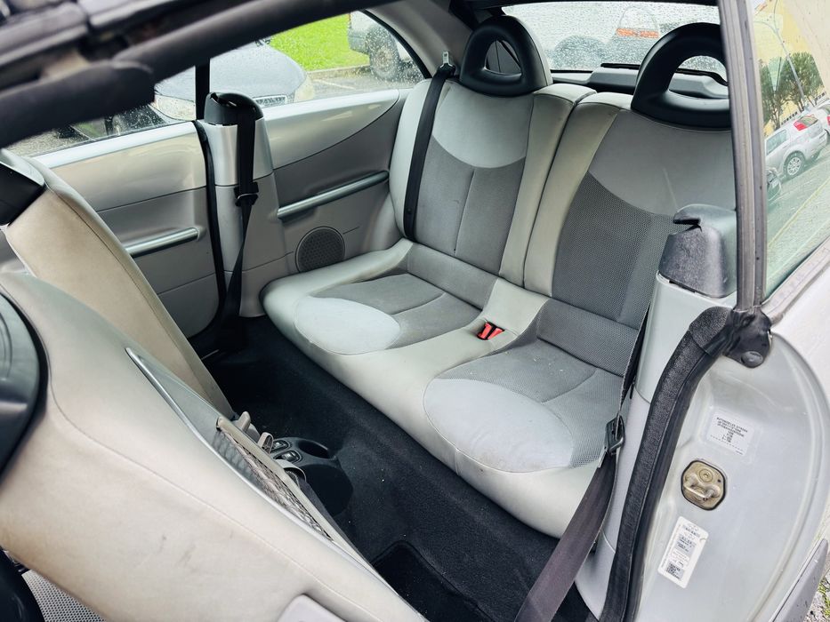 Cintroen c3 pluriel 1.4 hdi (diesel) ano 2004/11 em bom estado geral.