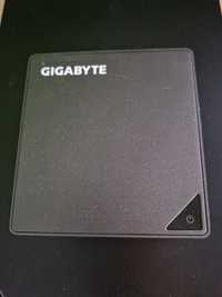 Komputer Gigabyte mini pc i7-6500u