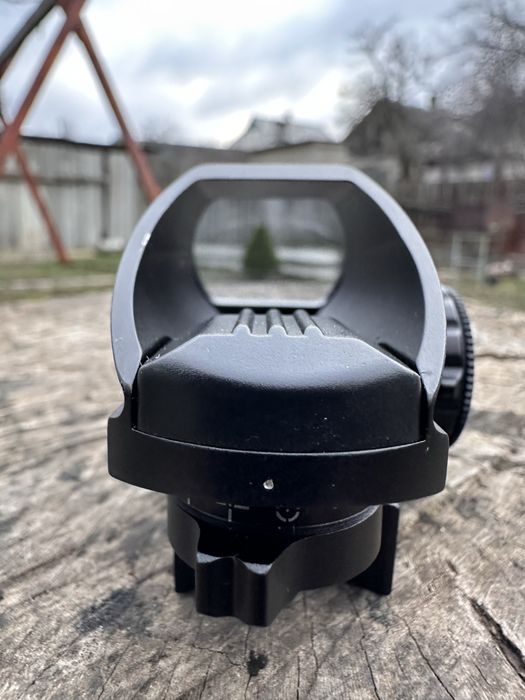 Калиматорный прицел новый