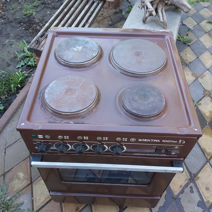 Плита электрическая Электра 1001 м СССР
