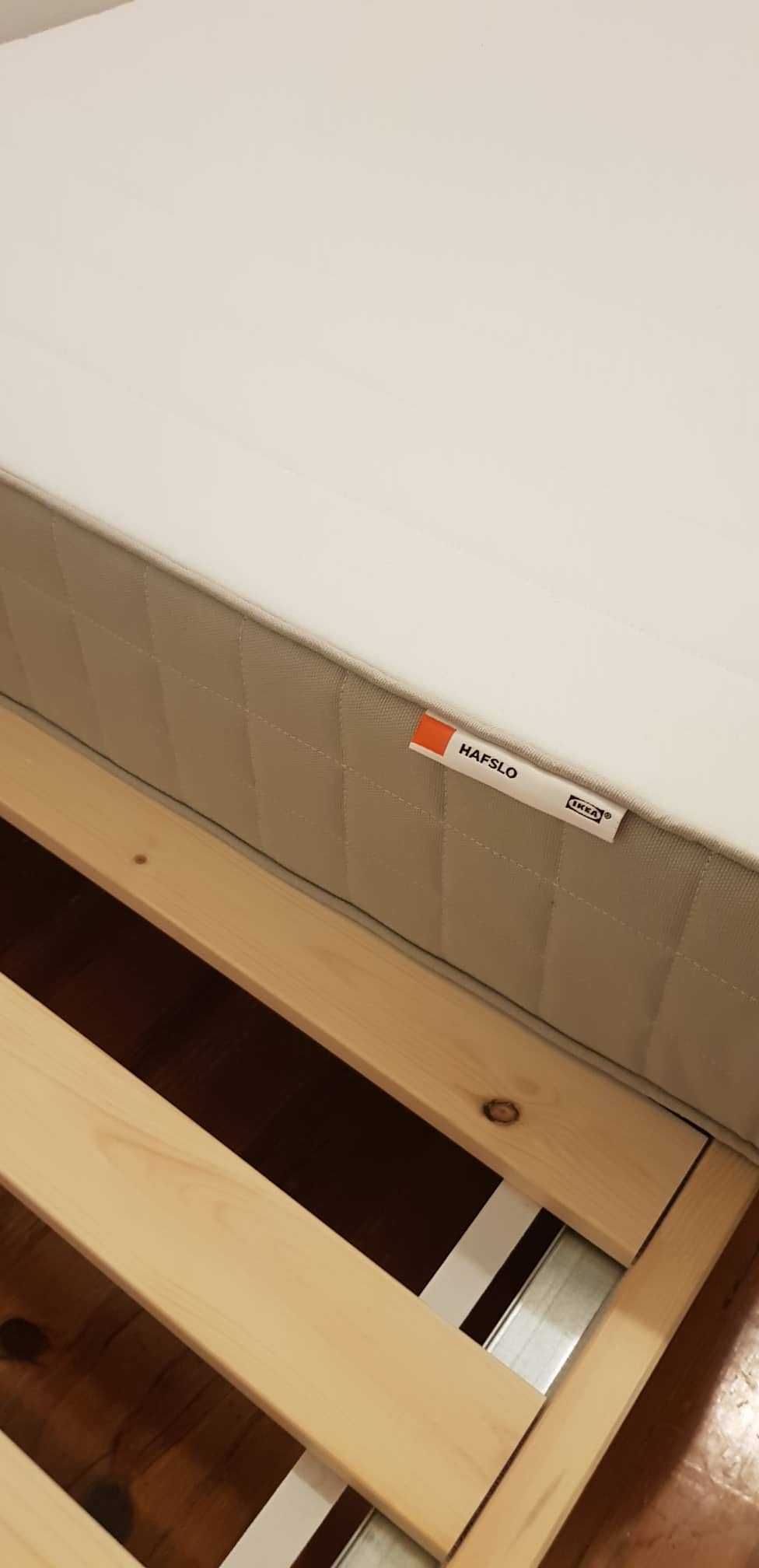 Estrado + Colchão IKEA com apenas 3 meses de uso