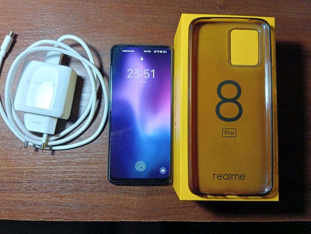 Смартфон Realme 8 Pro 8/128 Gb у доброму стані