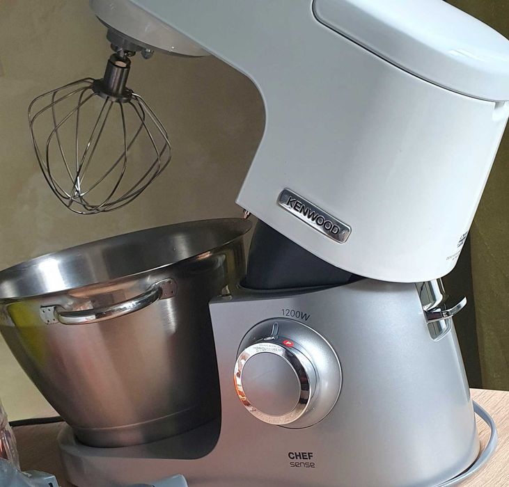 Кухонна машина KENWOOD+комбайн+шнекова соковижималка