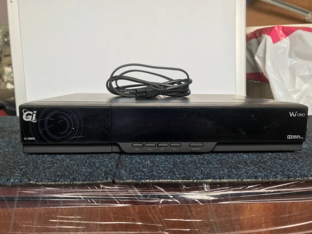 Спутниковый ресивер Gl S-8895 VU+UNO