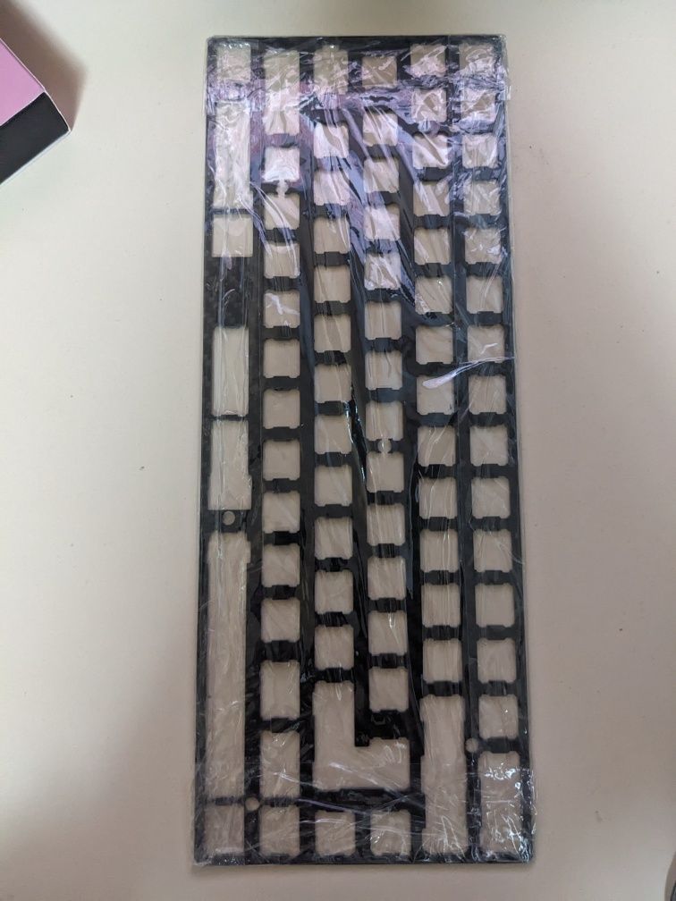 Карбонова пластина для механічної клавіатури xd84 eepw84 (плита, plate