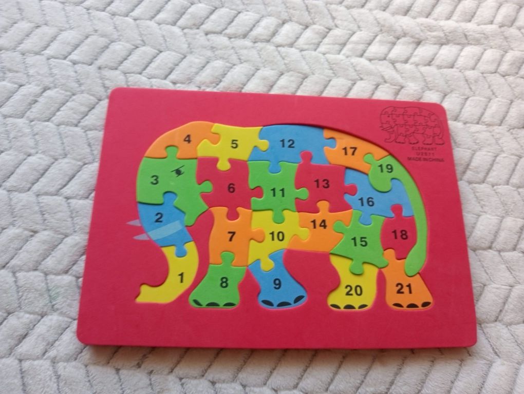 Układanka piankowa puzzle szablon 18 m+słoń cyferki