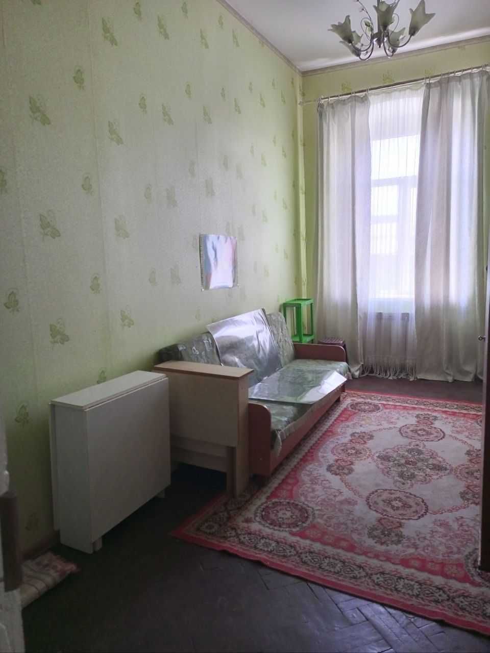 Сдам комнату в "коммуне".Центр,ул.Новосельского/Льва Толстого.