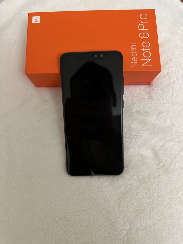 Xiaomi Redmi Note 6 Pro 3/32GB Black (Вживаний)