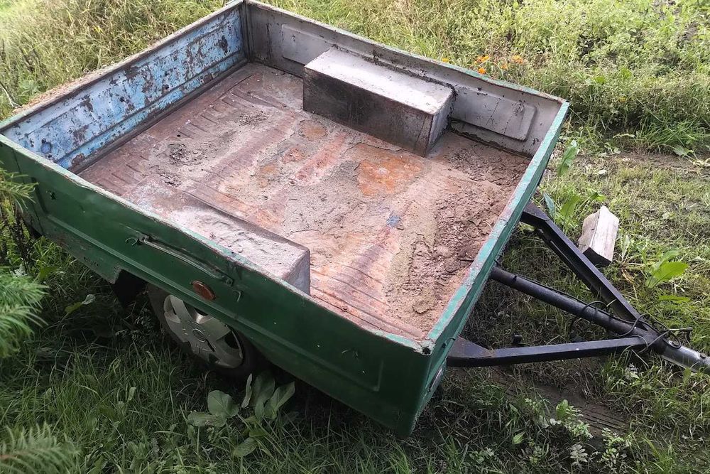 Przyczepka do kosiarki traktorka