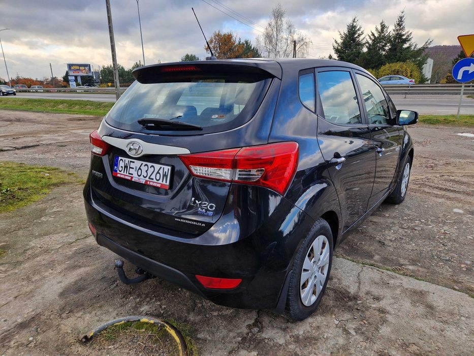 Hyundai IX 20 Sprowadzony ! Zarejestrowany ! 1.4 Benzyna ! Klima ! Hak
