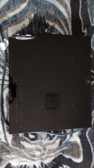 Płyta indukcyjna Electrolux EIS62443 w całości lub na części