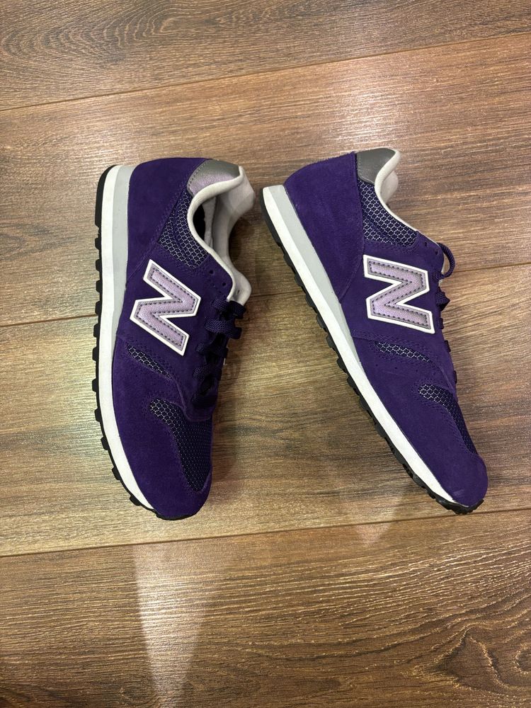 Кросівки New Balance 373