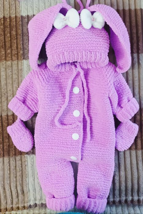 Вязаный комбинезон плюшевый