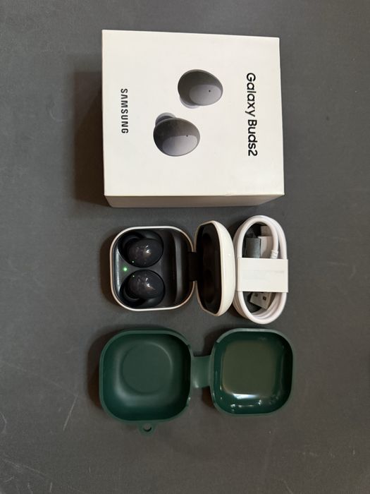 Бездротові навушники Samsung Galaxy Buds 2