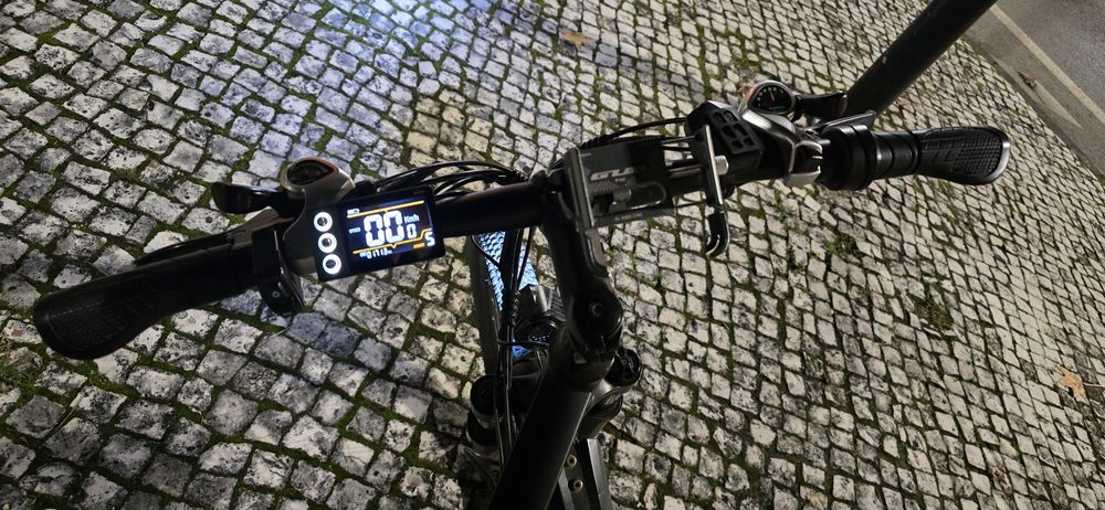 DUOTTS C29 (2 baterias) + peças de reposição