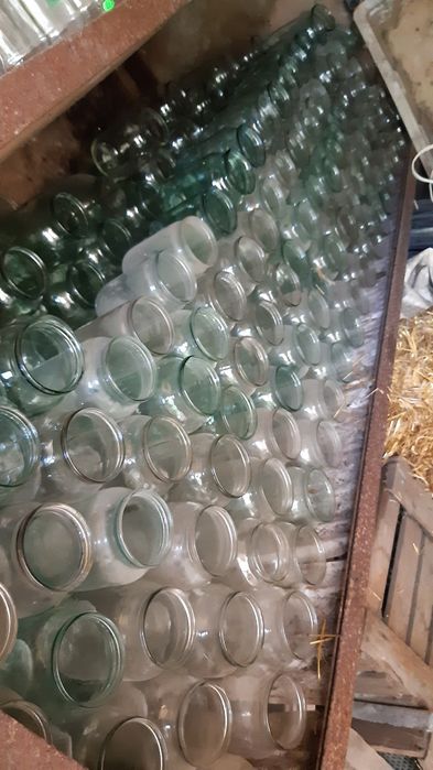 Банки поллитровые