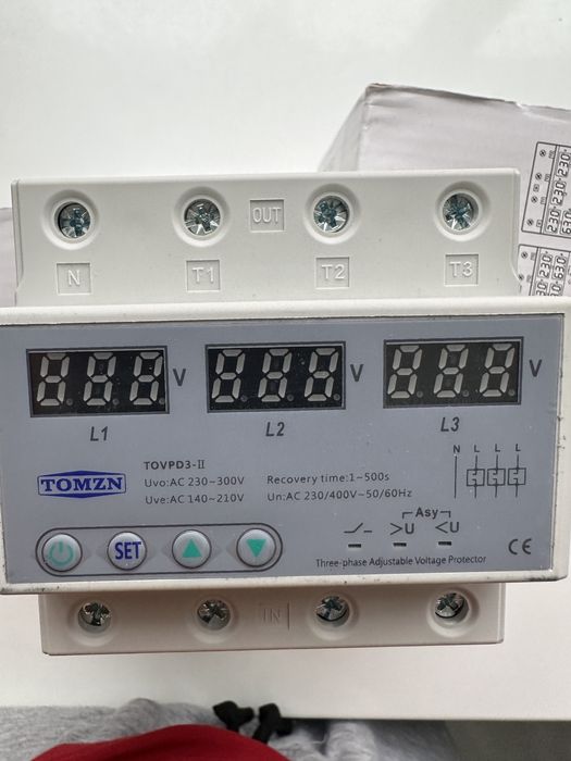 Реле напруги з пультом напряжения 3фази під зелений тариф
