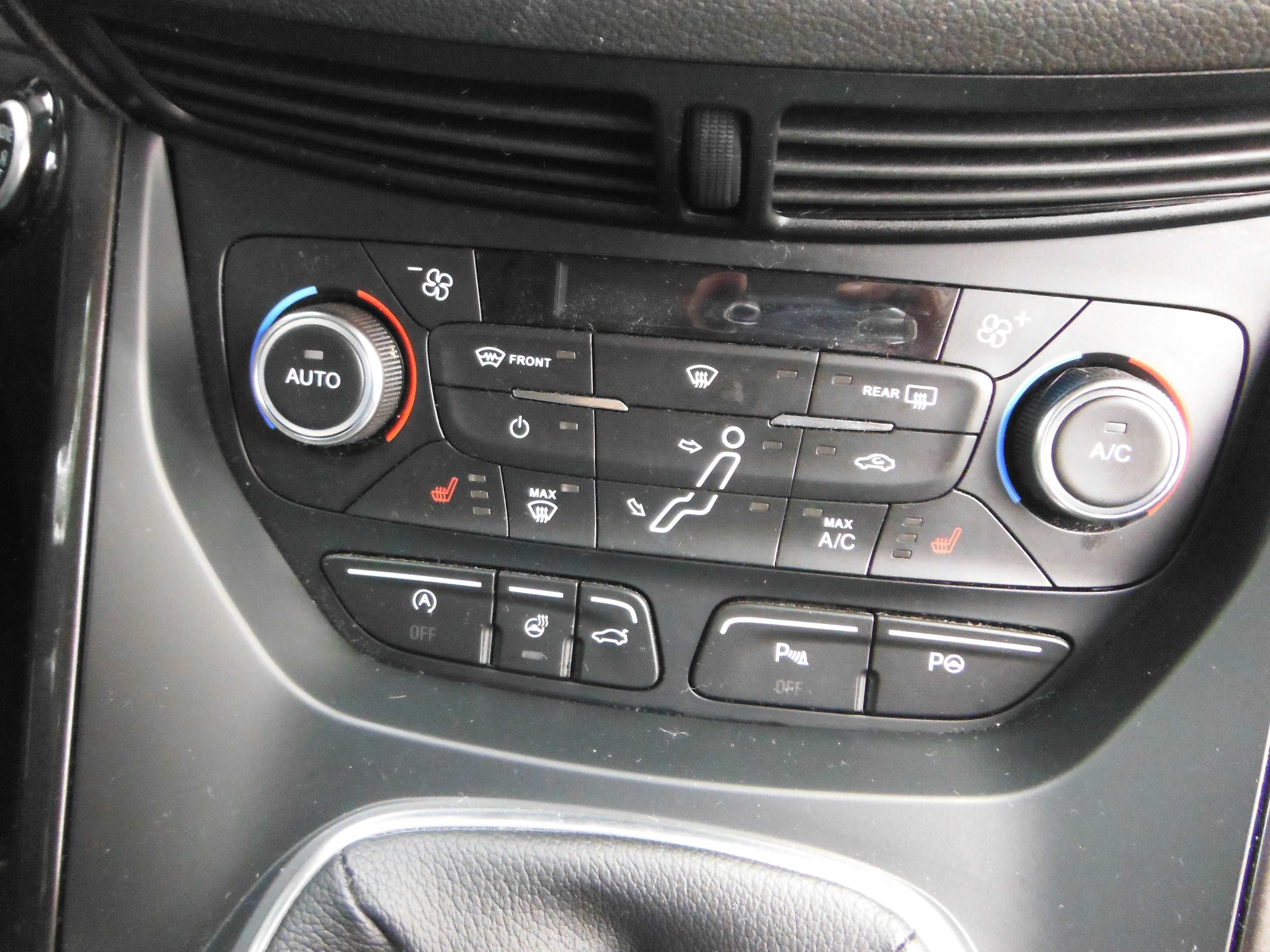FORD C Max Tytaniom