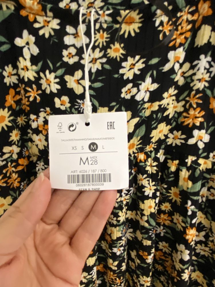 Vestido florido - Bershka