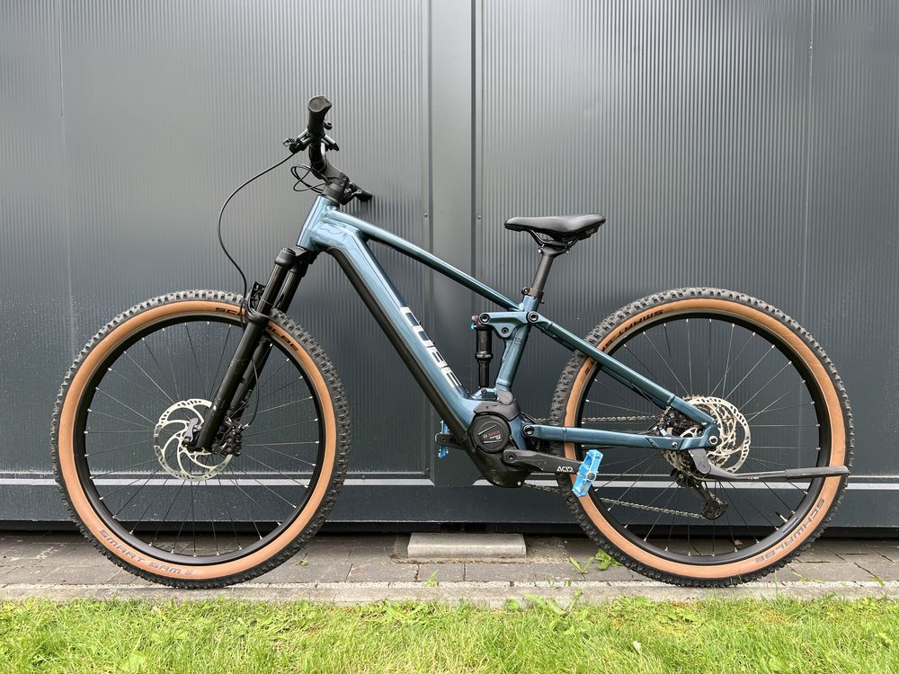 Rower elektryczny full CUBE STEREO HYBRID 120 RACE 625 rozmiar M